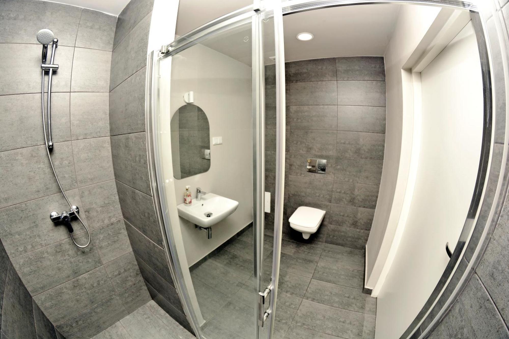 Twoj Hostel Klimczoka 7 Katowice Ngoại thất bức ảnh